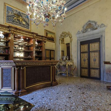 Palazzo Ca' Bernardo By Francesco Molon Hotel Venesia Bagian luar foto